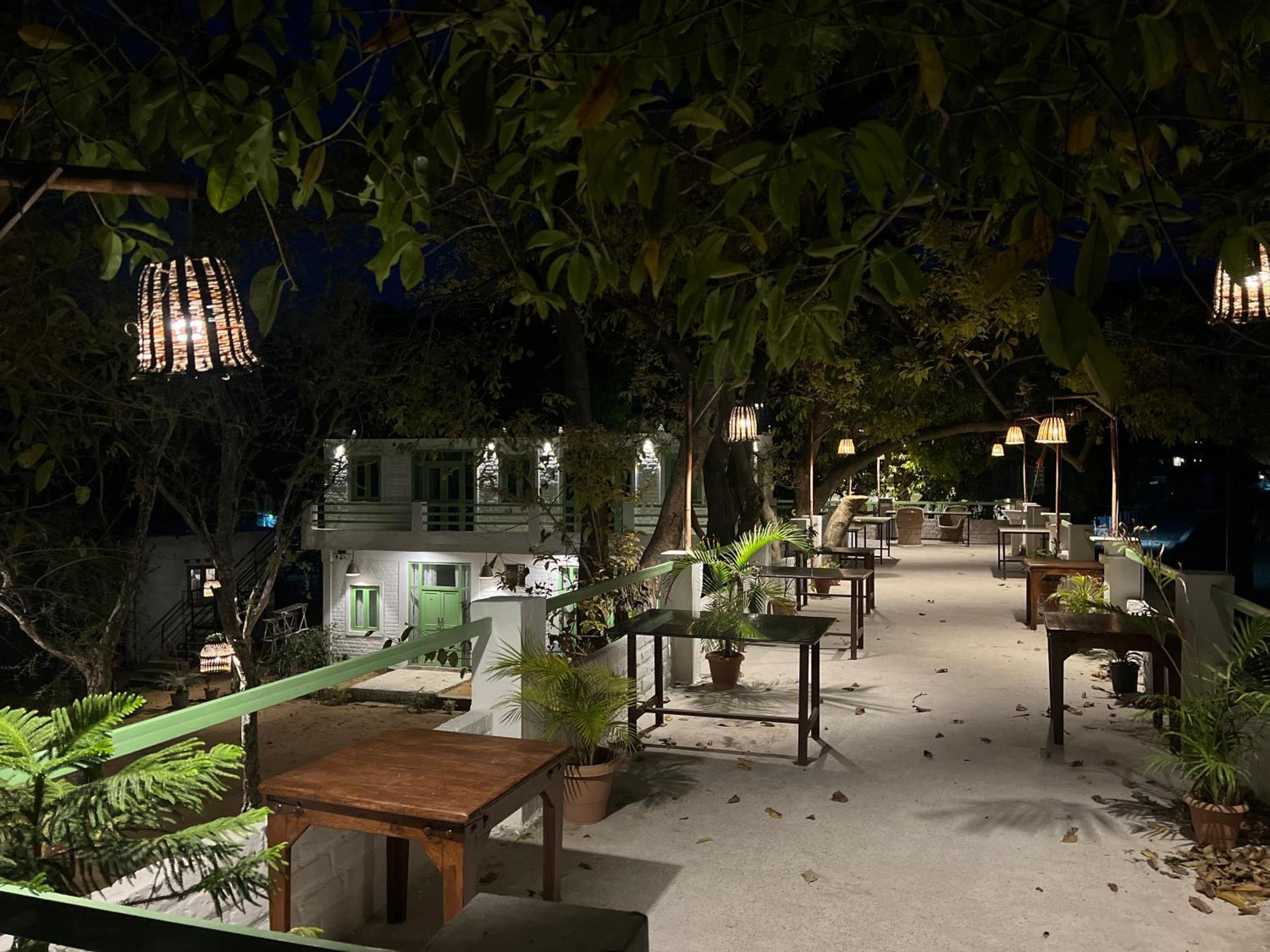 Heli Pushkar Hotel Ngoại thất bức ảnh