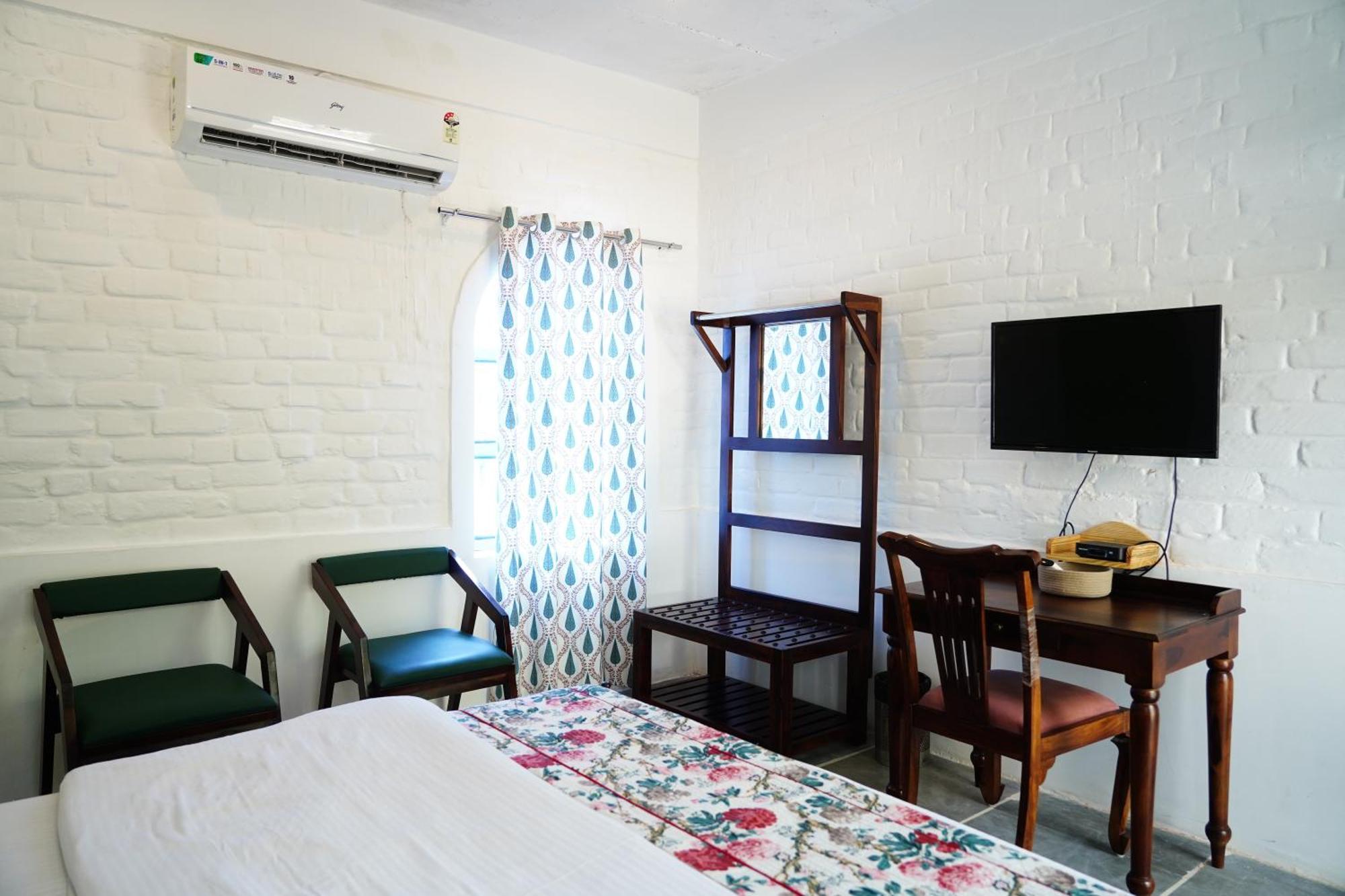 Heli Pushkar Hotel Ngoại thất bức ảnh