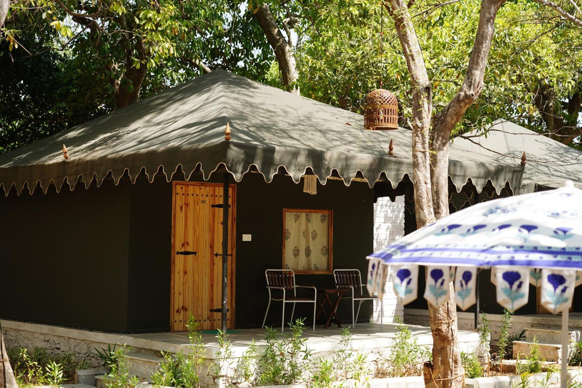 Heli Pushkar Hotel Ngoại thất bức ảnh