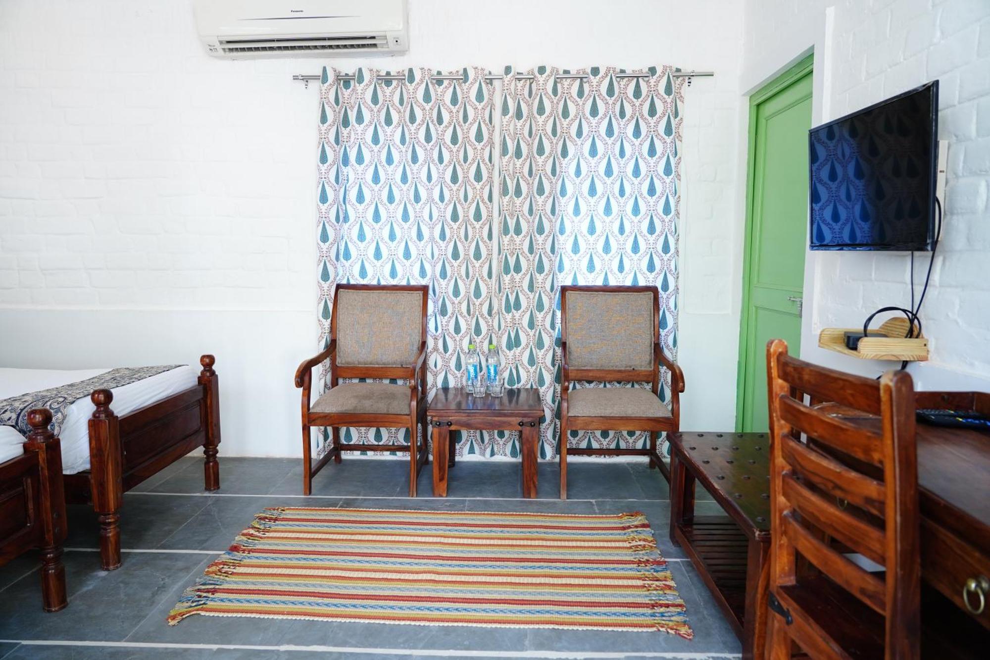 Heli Pushkar Hotel Ngoại thất bức ảnh