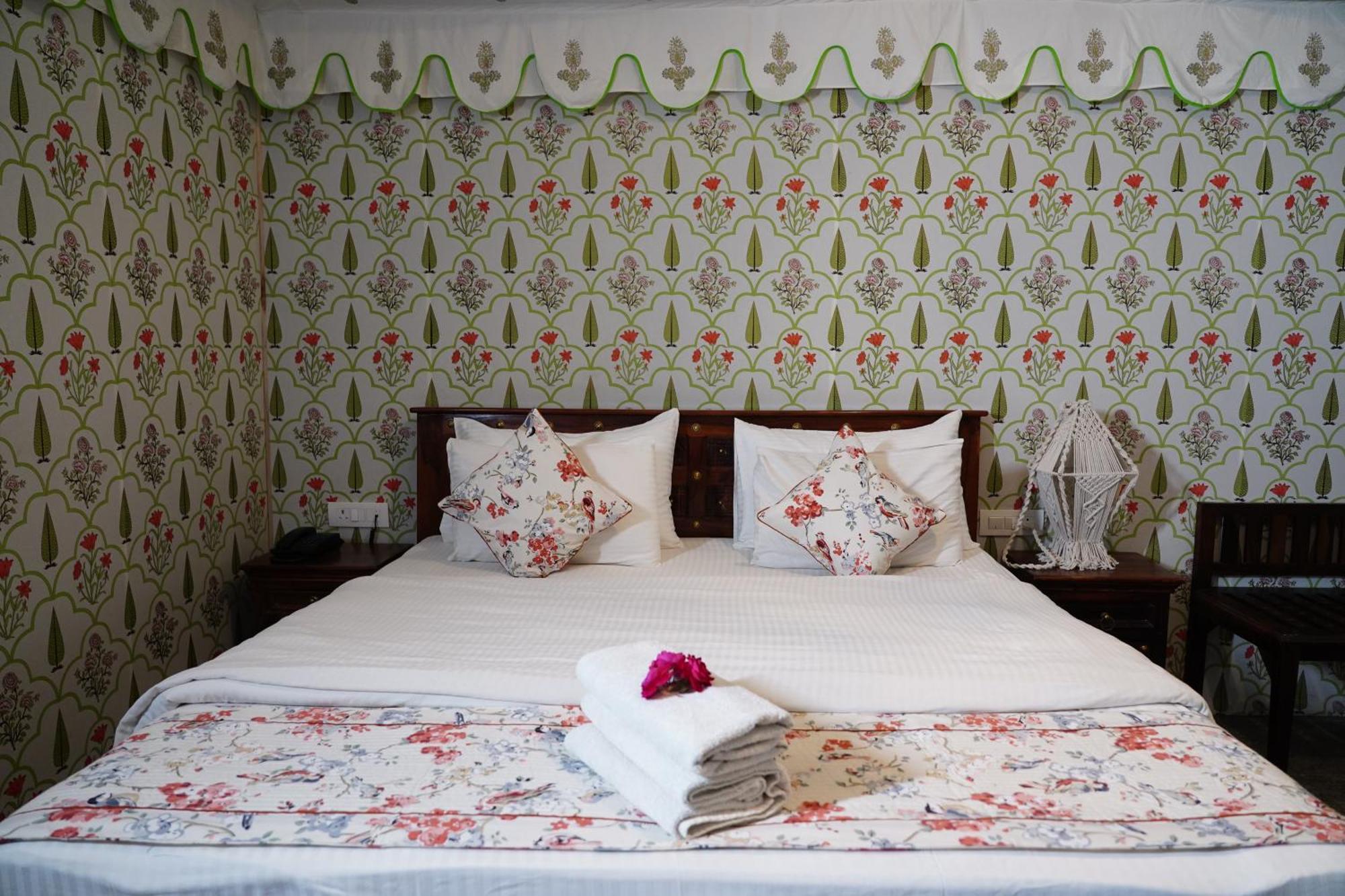 Heli Pushkar Hotel Ngoại thất bức ảnh