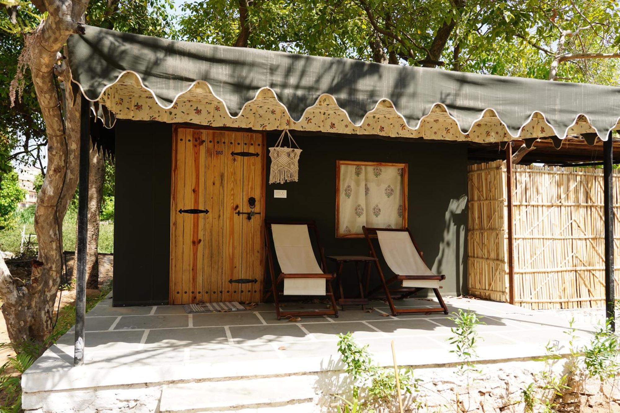 Heli Pushkar Hotel Ngoại thất bức ảnh