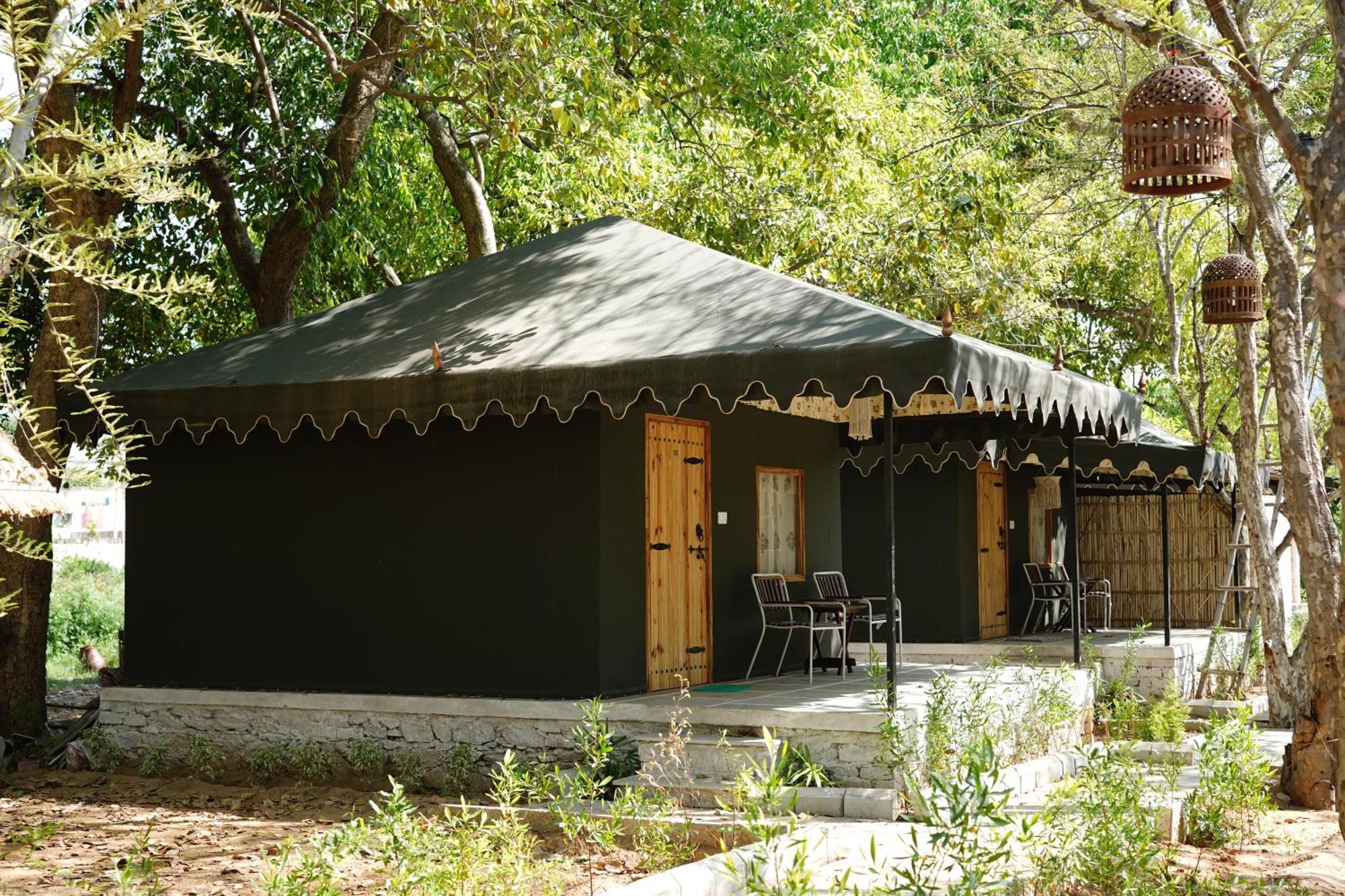 Heli Pushkar Hotel Ngoại thất bức ảnh