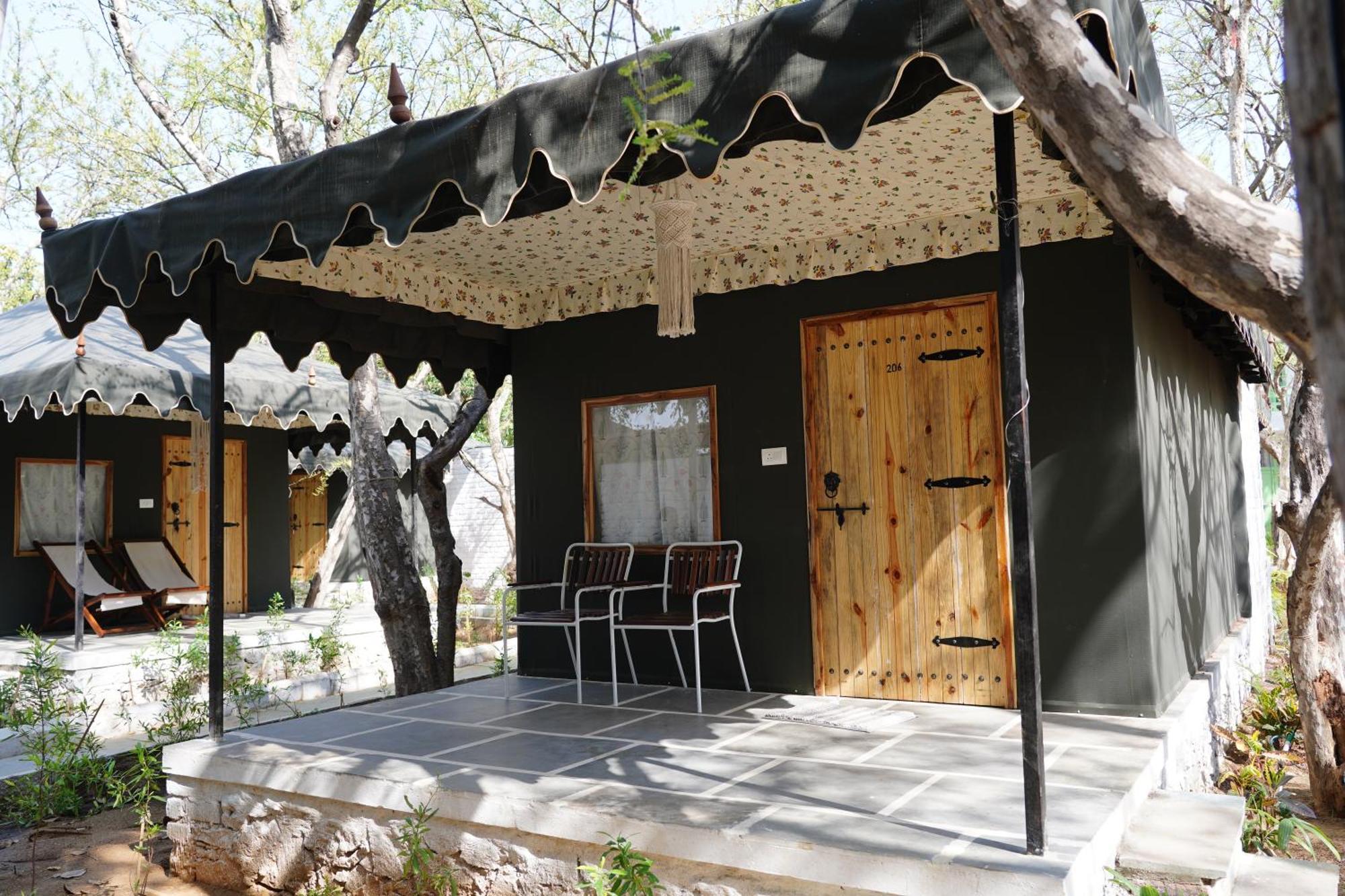 Heli Pushkar Hotel Ngoại thất bức ảnh